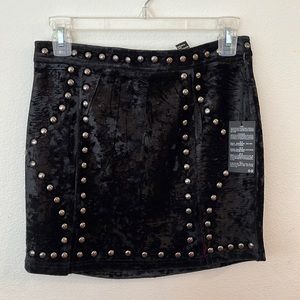 Forever 21 mini skirt velvet black